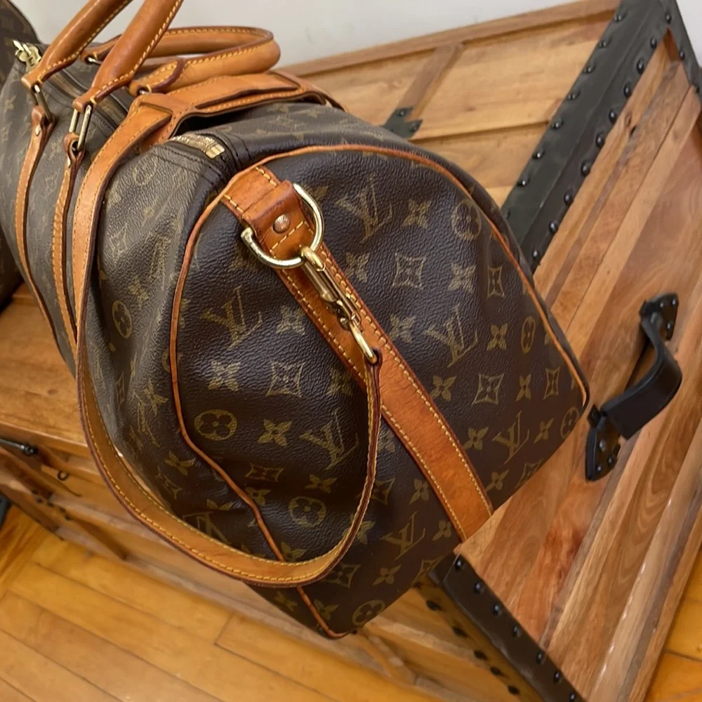 Louis Vuitton Bandouliere Keepall 45 Travel Bag. - Picture 13 of 15